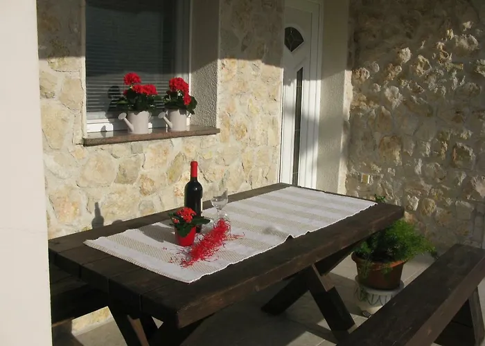 Kuca Za Odmor Tomic * 자다르